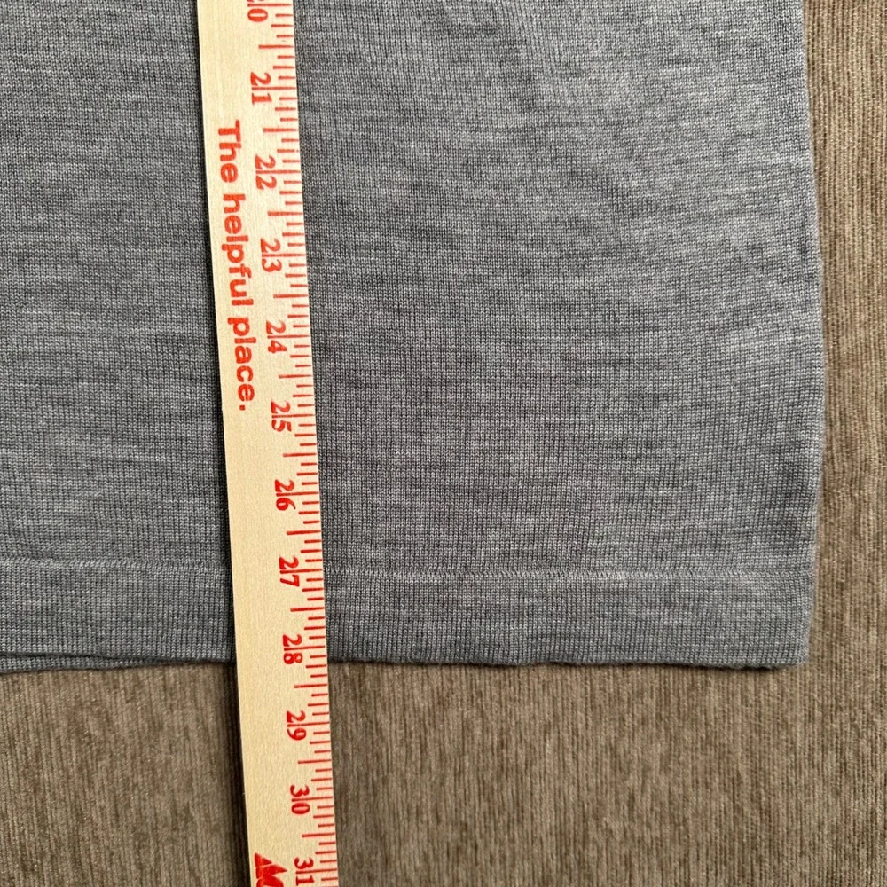 Jos. A. Bank Traveler Mens XL Gray 100% Merino Wool Q Zip Sweater Mock Neck